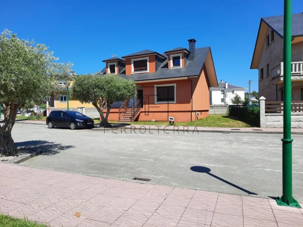 Inmueble #C000217 para Vender en As Somozas, Somozas