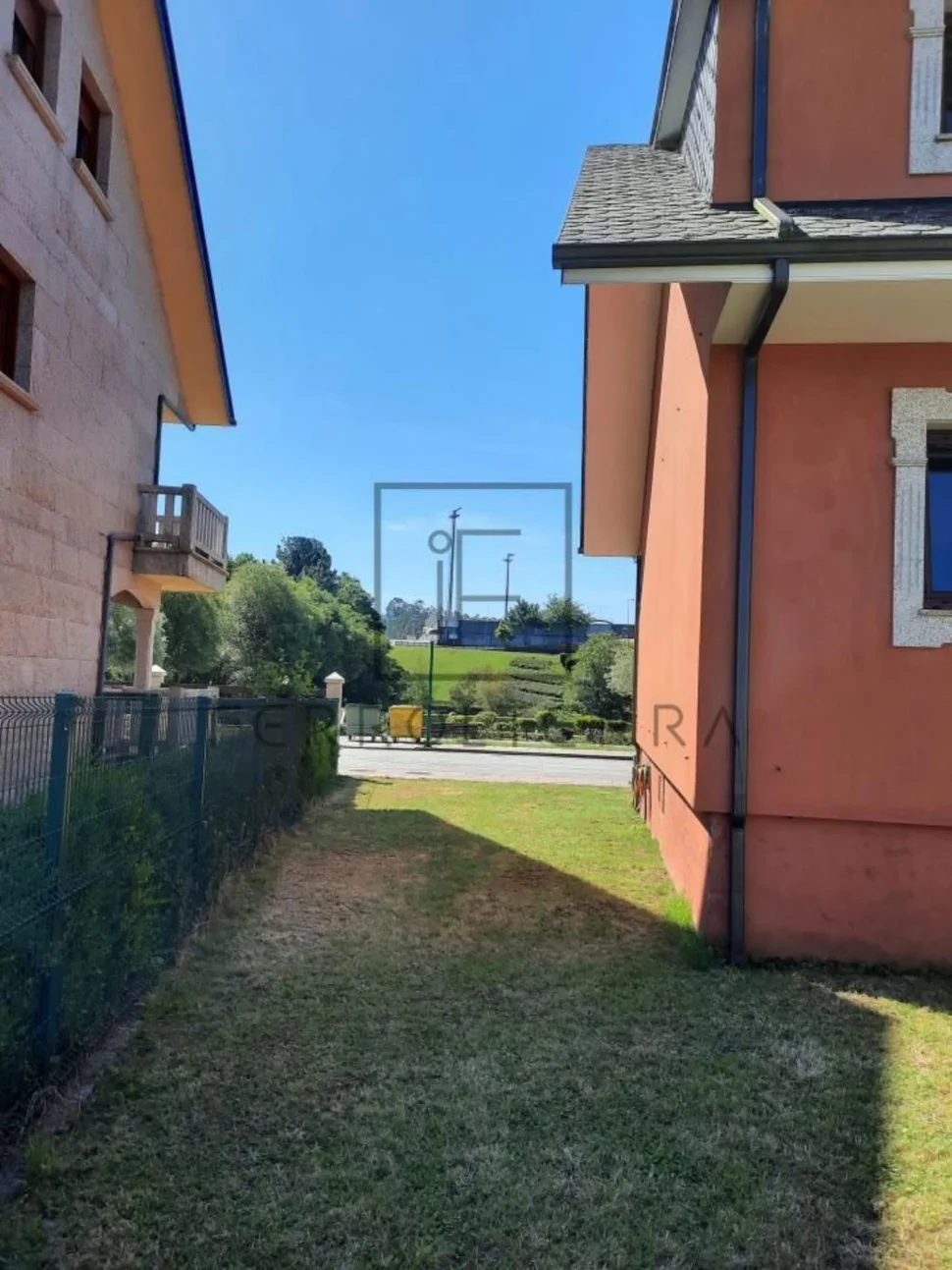 Inmueble #C000217 para Vender en As Somozas, Somozas