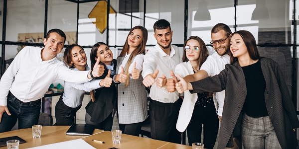 Equipo inmobiliario especializado en vender pisos en Ferrol y Narón