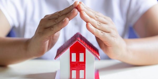 Alquilar un piso o casa con SC Inmobiliarias. 3 Seguros de impago de alquileres